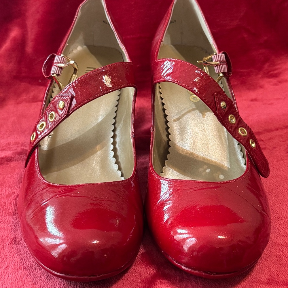 Me Too Ruby Mary Jane Style Pumps 8.5